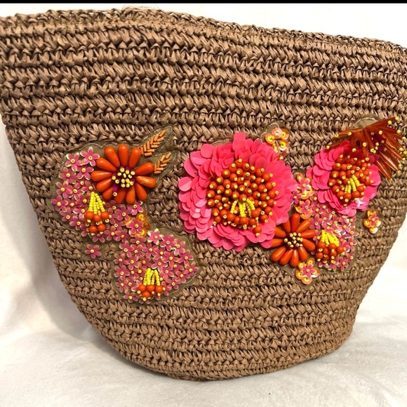💛🩷 Viral Made In India-Handcrafted
floral beaded woven Tote bag 💛🩷NWT - Picture 1 of 11